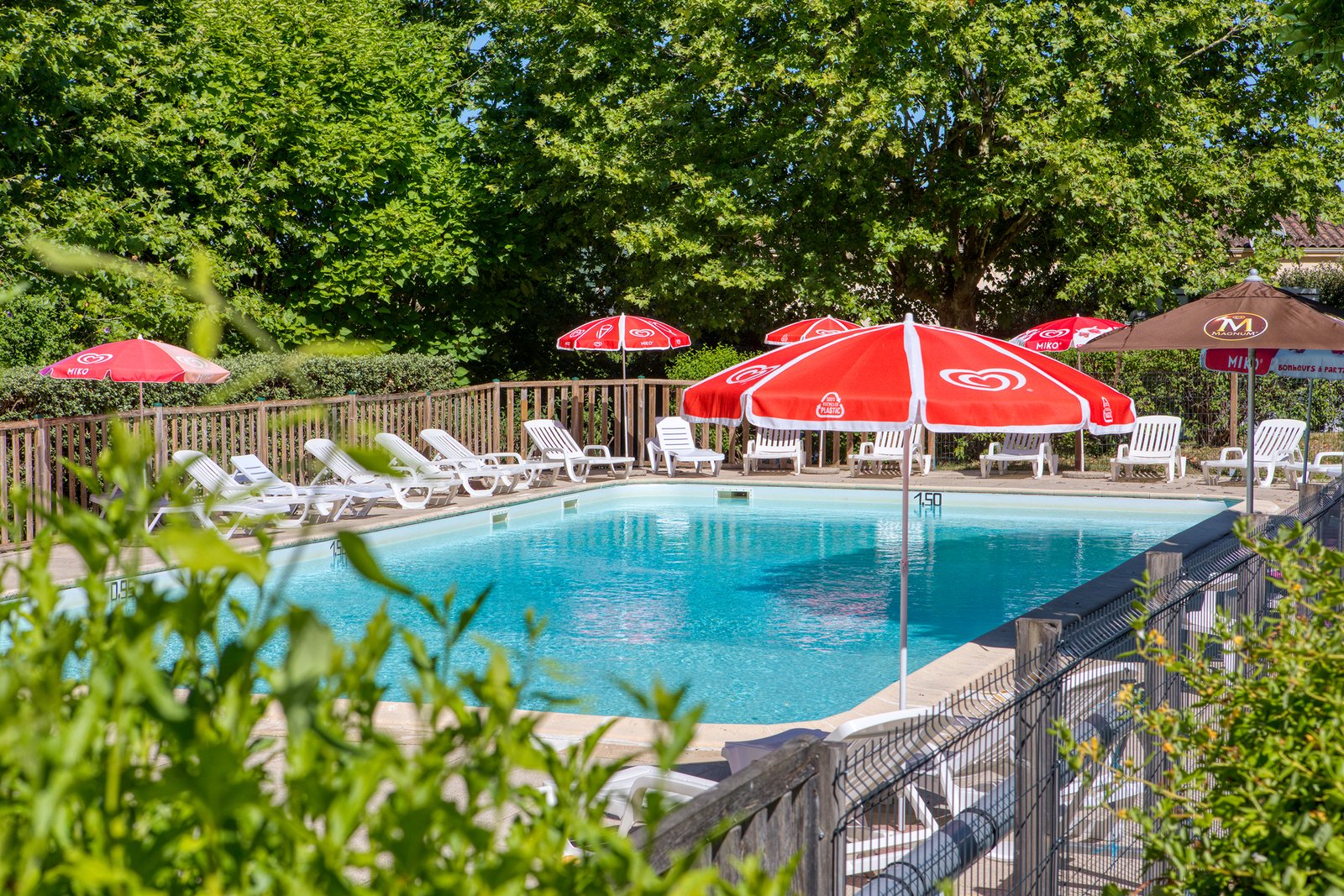 Camping 3 étoiles en Dordogne avec piscine chauffée