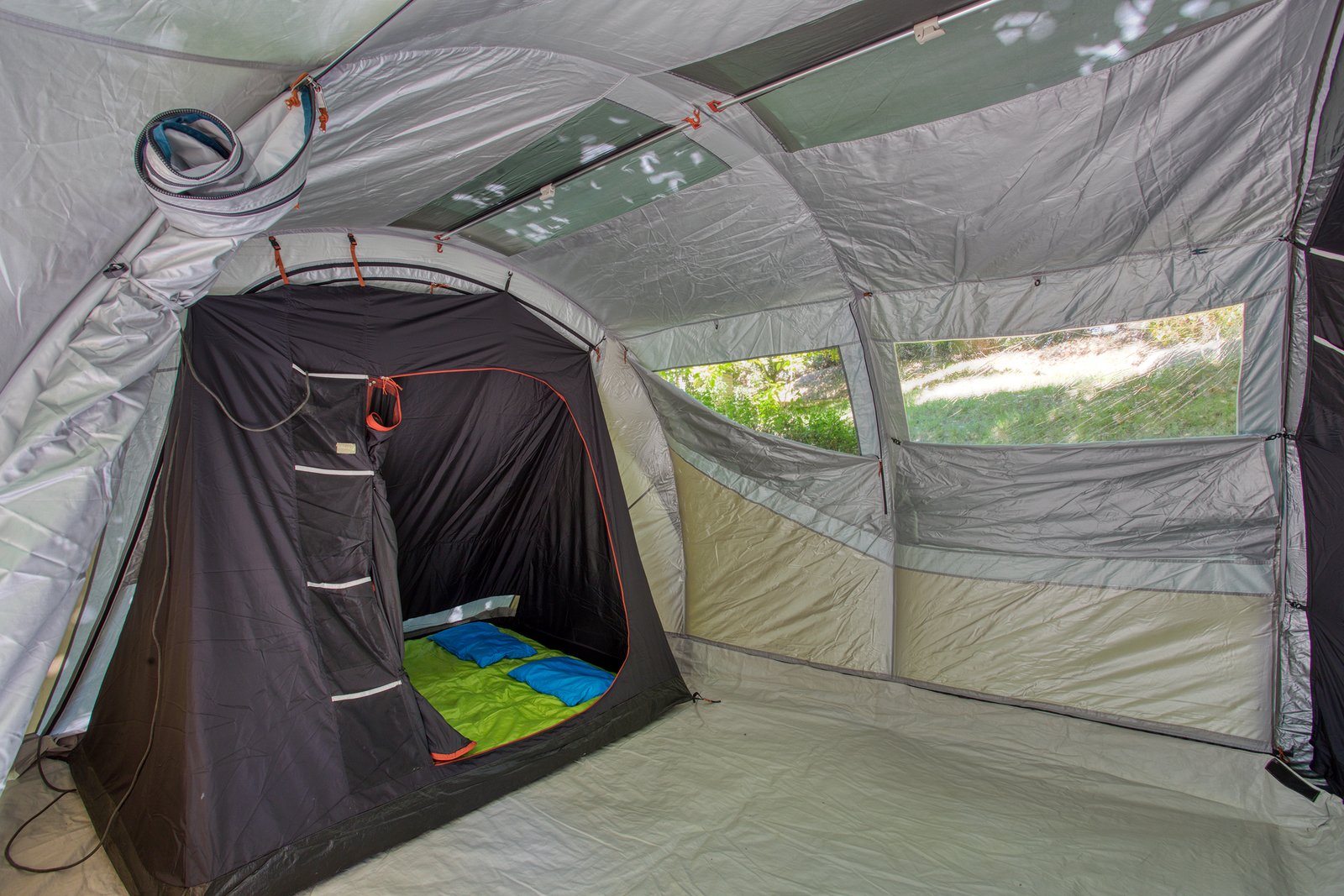 Camping 3 étoiles en Dordogne avec piscine chauffée