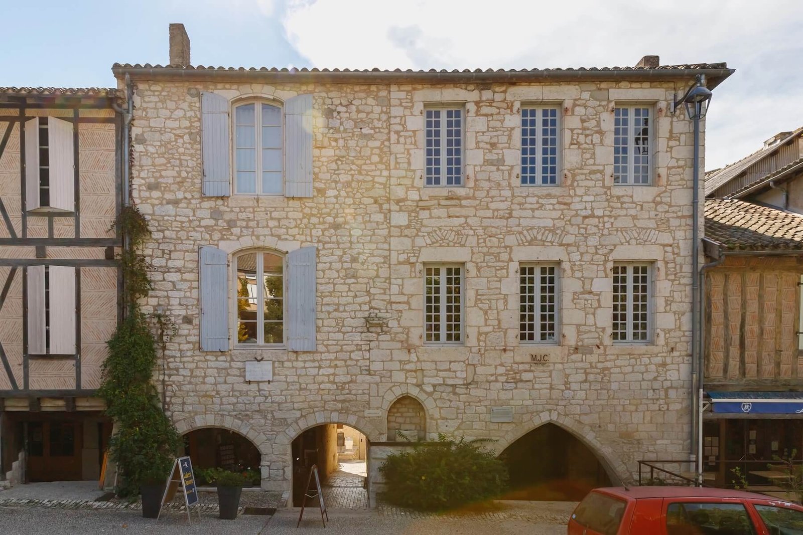 Nature et randonnée autour du camping la bastide près de belvès