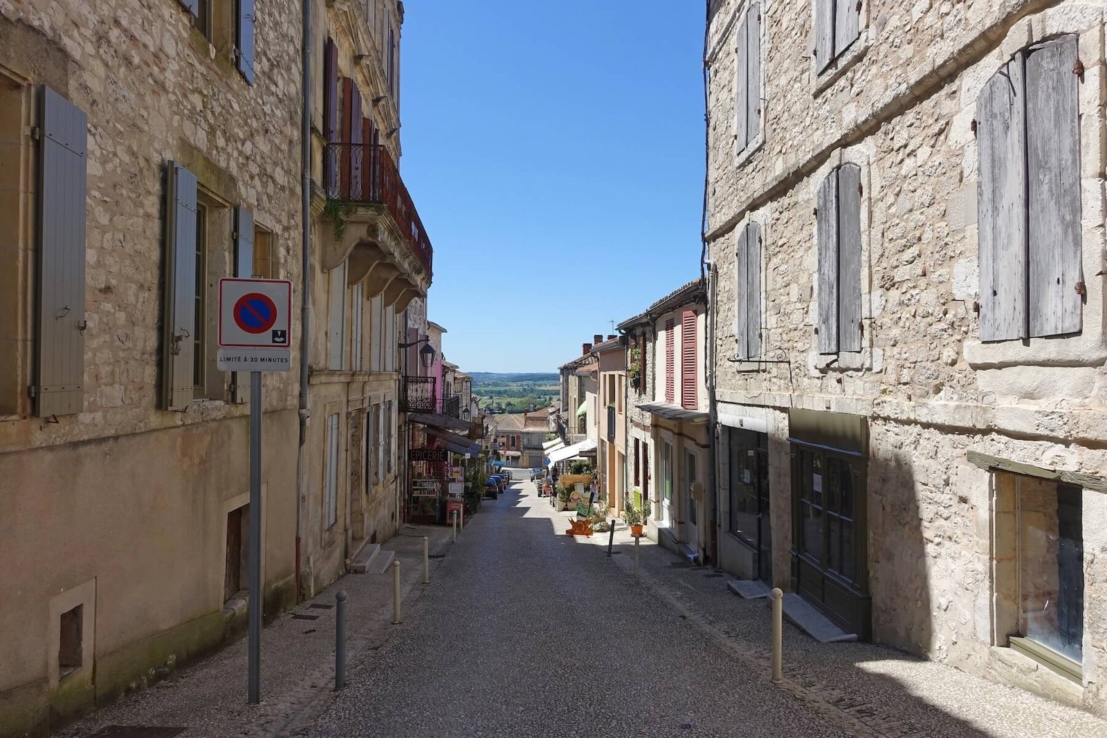 Marché de Belvès en Périgord, proche du camping la bastide